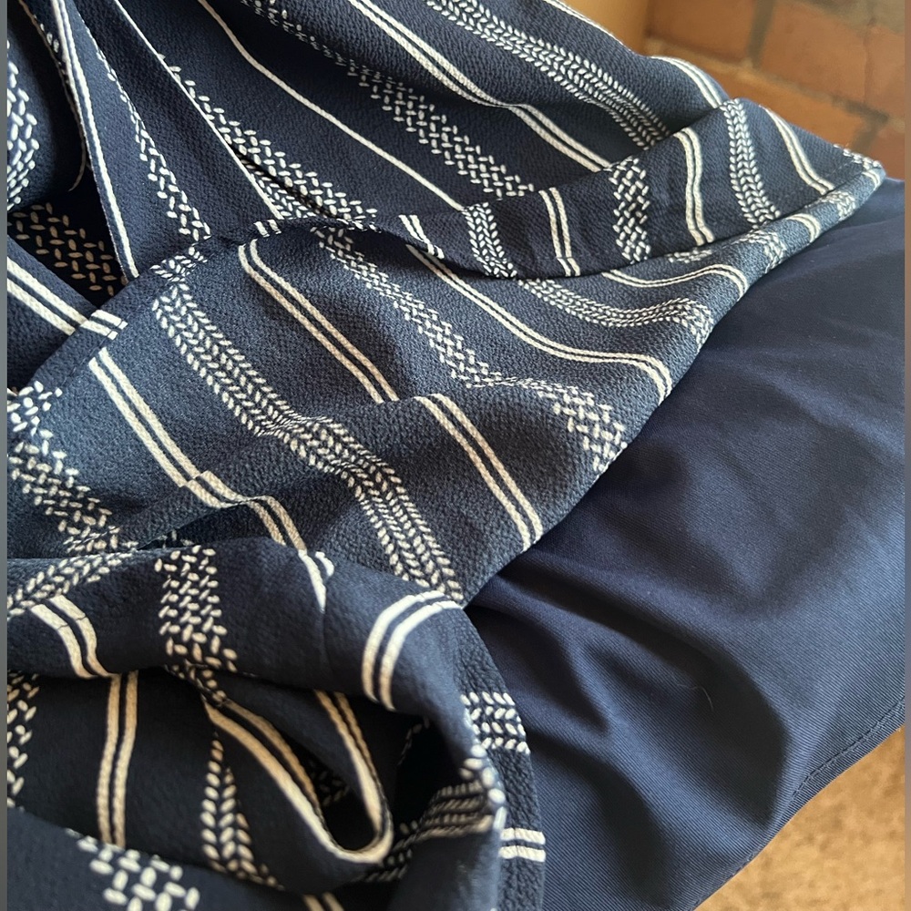 Charlotte Russe Blue & White Vertically Striped Button-Up Dress W/ Waist Tie. S. - Picture 14 of 14